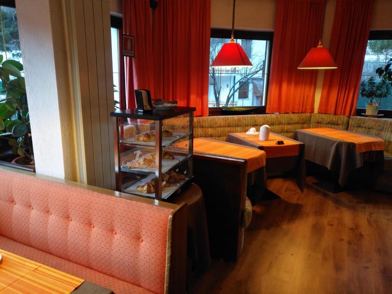 Hotel I Larici Bardonecchia Zewnętrze zdjęcie